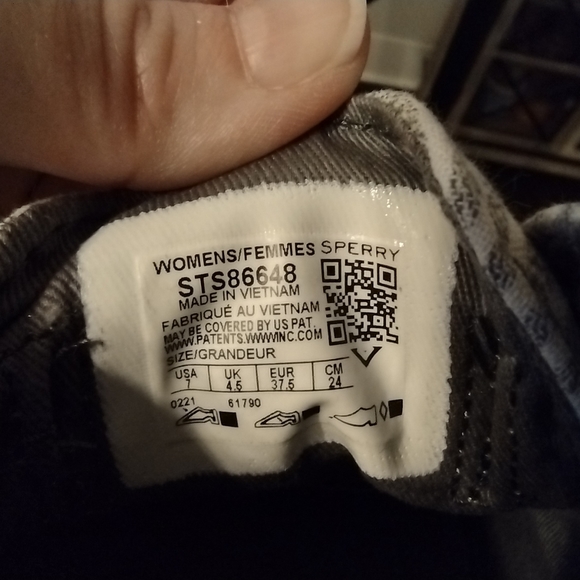 Sperry Top Sider - Picture 2 of 3